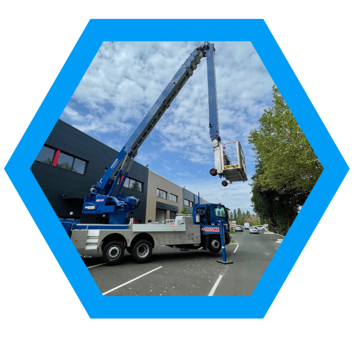 Camion nacelle K1003